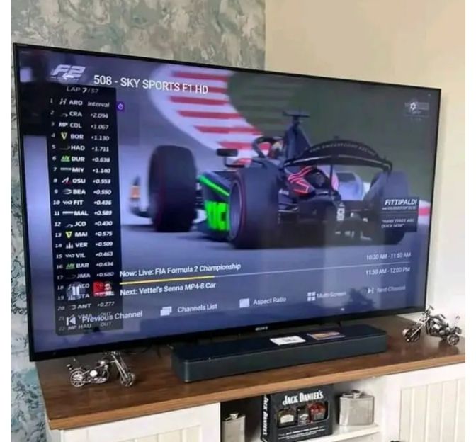 Home theater system streaming IPTVON 4K live sports and events